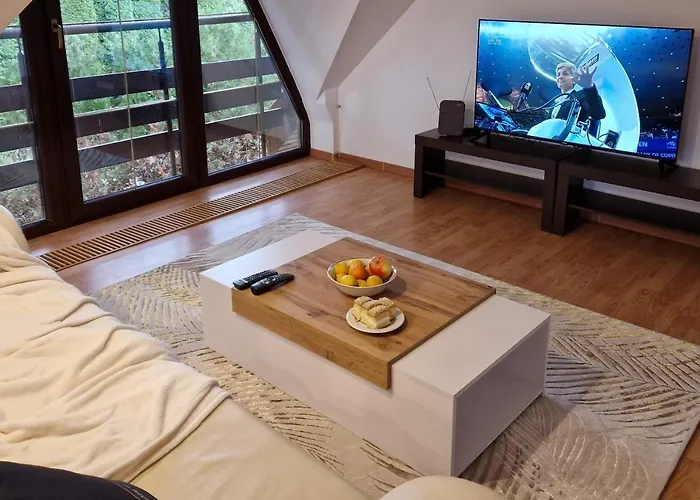 Luzianky アパート ニトラ