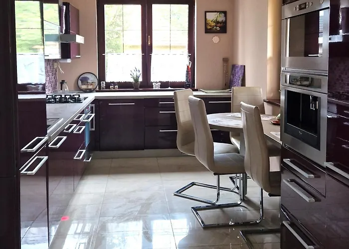 Luzianky アパート ニトラ